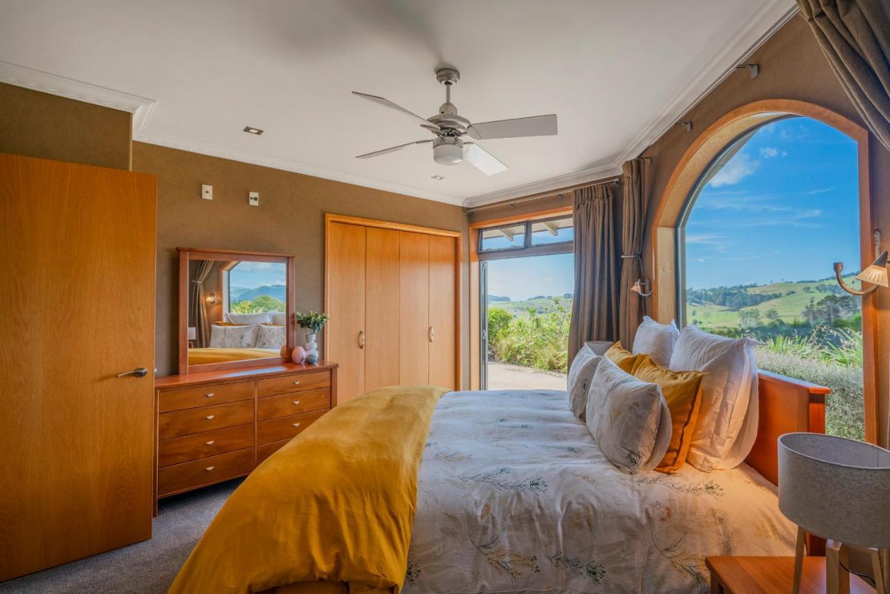 Cooks BeachLuxury Country Retreatアパートメント エクステリア 写真