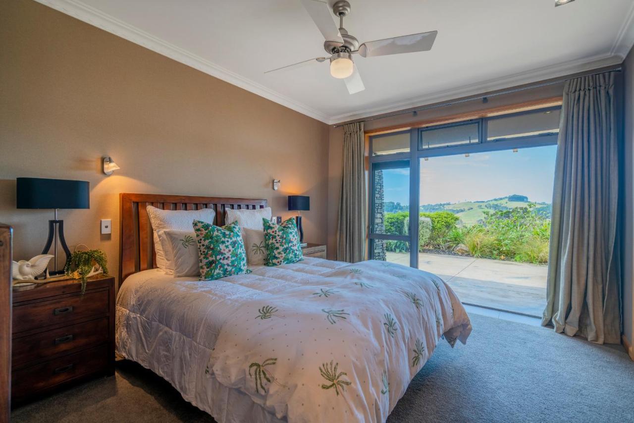 Cooks BeachLuxury Country Retreatアパートメント エクステリア 写真